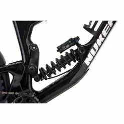 Nukeproof Giga 290 RS Carbon Bike (X01 Eagle) 29 Nukeproof Giga 290 RS Carbon Bike (X01 Eagle) -Roue Voyage Soldes Magasin Nukeproof Giga 290 RS Carbon Bike X01 Eagle Black 11
