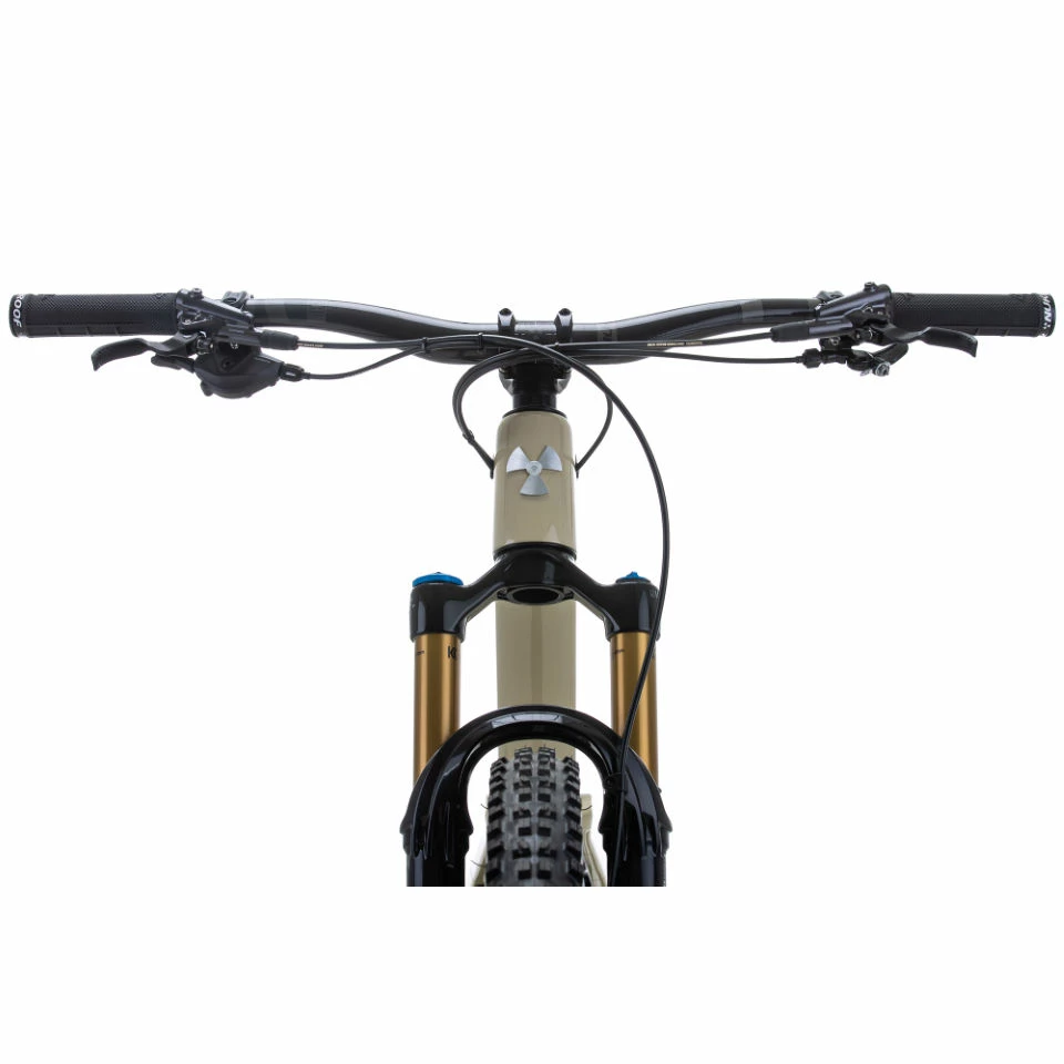 Nukeproof Reactor 290 ST Factory Carbon Bike (XT) 10 Nukeproof Reactor 290 ST Factory Carbon Bike (XT) – Image 10