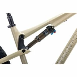 Nukeproof Reactor 290 ST Factory Carbon Bike (XT) 34 Nukeproof Reactor 290 ST Factory Carbon Bike (XT) -Roue Voyage Soldes Magasin Nukeproof Reactor 290 ST Factory Carbon Bike XT 2022 Cockie Dough 14