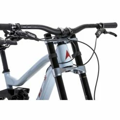 Vitus Dominer Downhill Mountain Bike -Roue Voyage Soldes Magasin Vitus Dominer Downhill Mountain Bike 2022 09