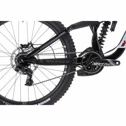 Vitus Dominer Downhill Mountain Bike -Roue Voyage Soldes Magasin Vitus Dominer Downhill Mountain Bike 2022 18