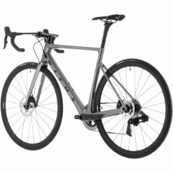 Vélo De Route Vitus Vitesse EVO CR ETap (2022) 20 Vélo De Route Vitus Vitesse EVO CR ETap (2022) -Roue Voyage Soldes Magasin Vitus Vitesse EVO CR eTap AXS Road Rival 06