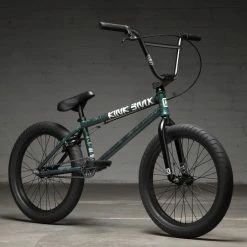 Kink Launch BMX Bike (2022) -Roue Voyage Soldes Magasin bikes 22 launch k420grn22 3q 180