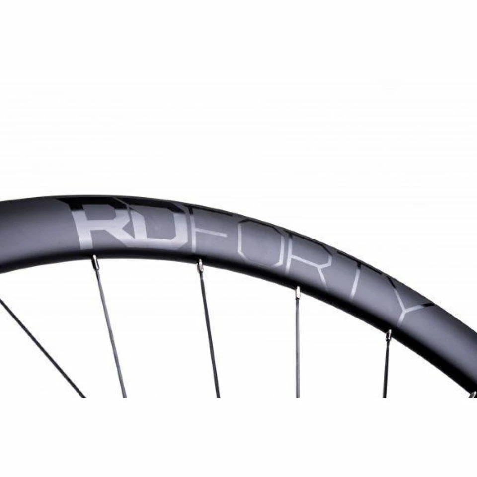 Hope RD40 Carbon Pro 5 Front Wheel 2 Hope RD40 Carbon Pro 5 Front Wheel – Image 2