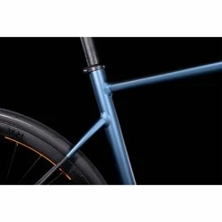 Cube Attain Road Bike (2022) -Roue Voyage Soldes Magasin Cube Attain Road cycling Bike 2022 blue orange aluminium 04