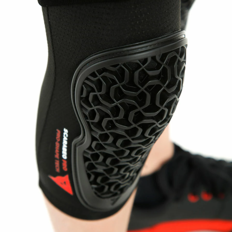 Dainese Scarabeo Pro Junior Knee Guards 4 Dainese Scarabeo Pro Junior Knee Guards – Image 4