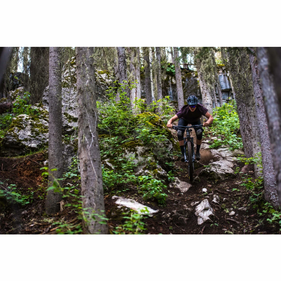 ENVE M635 Carbon MTB Rim 8 ENVE M635 Carbon MTB Rim – Image 8