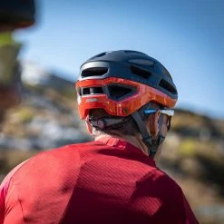 Endura FS260-Pro Helmet II -Roue Voyage Soldes Magasin Endura FS260 Pro Helmet II Helmets Red SS22 E1550RD S M 0