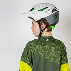 Endura MT500JR Youth Helmet -Roue Voyage Soldes Magasin Endura MT500JR Youth Helmet Helmets White SS23 E7136WH 0 2