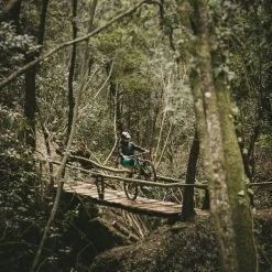 Goodyear Newton MTF Downhill Tubeless Complete Tyre -Roue Voyage Soldes Magasin Goodyear Newton Downhill Tubeless Front MTB Tyre Black 2 5 Tyres Black GR 015 64 584 V005 R 7