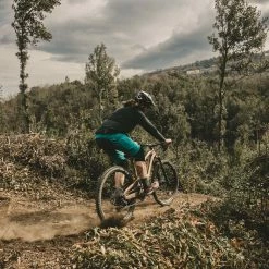 Goodyear Newton Enduro Tubeless Rear MTB Tyre Black 2.4" 29 12 Goodyear Newton Enduro Tubeless Rear MTB Tyre Black 2.4" 29 -Roue Voyage Soldes Magasin Goodyear Newton Enduro Tubeless Rear MTB Tyre Tyres Black GR 014 61 584 V004 R 1