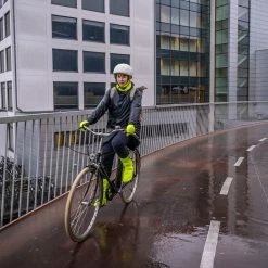 GripGrab Reflective Helmet Cover -Roue Voyage Soldes Magasin GripGrab Reflective Helmet Cover Helmet Covers Grey AW21 504303001 0