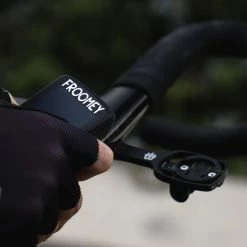 Hammerhead Karoo 2 Quarter-Turn Mount Adapter -Roue Voyage Soldes Magasin Hammerhead Karoo 2 Quarter Turn Mount Adapter03