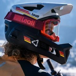 Leatt MTB Enduro 4.0 Helmet -Roue Voyage Soldes Magasin Leatt MTB Enduro 4 0 Helmet Helmets White 2023 1023014550 1