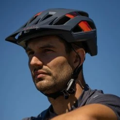 Leatt MTB Trail 3.0 Helmet -Roue Voyage Soldes Magasin Leatt MTB Trail 3 0 Helmet Helmets Shadow 2023 1023016250 5