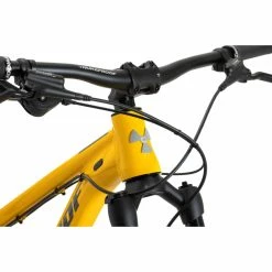VTT Nukeproof Cub-Scout 26 Race (Deore, 2022) -Roue Voyage Soldes Magasin Nukeproof Cub Scout 26 Race Mountain Bike Deore Yellow 08