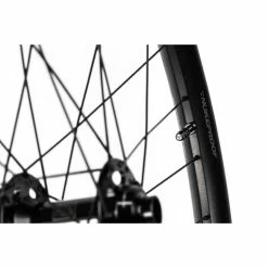 Roue Avant Nukeproof Horizon V2 -Roue Voyage Soldes Magasin Nukeproof Horizon V2 Front Wheel Front Wheels Black 27 5 NUKHORV215NB275 4