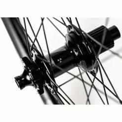 Roue Arrière Nukeproof Horizon V2 102t -Roue Voyage Soldes Magasin Nukeproof Horizon V2 Rear Wheel 102t Back Wheels Black 27 5 NUKHORV2275148MS 2