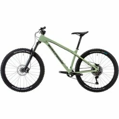 Nukeproof Scout 275 Race Alloy Mountain Bike (Deore10) 20 Nukeproof Scout 275 Race Alloy Mountain Bike (Deore10) -Roue Voyage Soldes Magasin Nukeproof Scout 275 Race Alloy Bike Deore10 2022 Artichoke Green 04