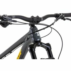 Nukeproof Scout 290 Comp Alloy Mountain Bike (Deore12) 25 Nukeproof Scout 290 Comp Alloy Mountain Bike (Deore12) -Roue Voyage Soldes Magasin Nukeproof Scout 290 Comp Alloy Bike Deore12 2022 Bullet Grey 09