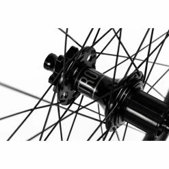 Roue Arrière Nukeproof Neutron V2 (36 Points D'engagement) -Roue Voyage Soldes Magasin Nukeproof Neutron V2 Rear Wheel 36t 04