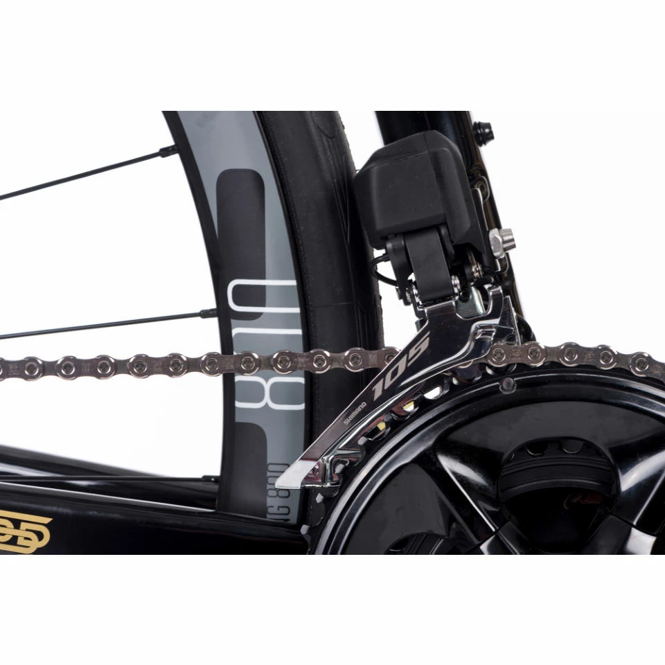 Orro Gold STC 105 Di2 R500DB Road Bike (2023) 5 Orro Gold STC 105 Di2 R500DB Road Bike (2023) – Image 5