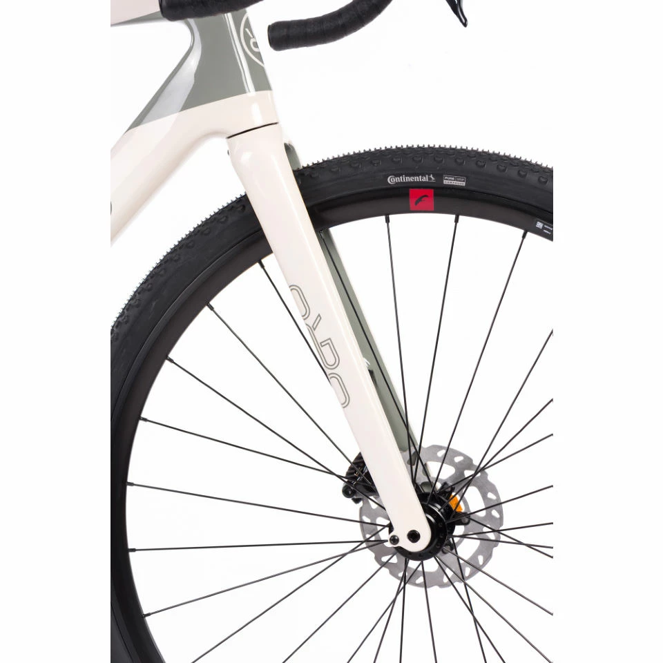 Orro Terra C 105 Di2 RR900 Gravel Bike (2023) 4 Orro Terra C 105 Di2 RR900 Gravel Bike (2023) – Image 4