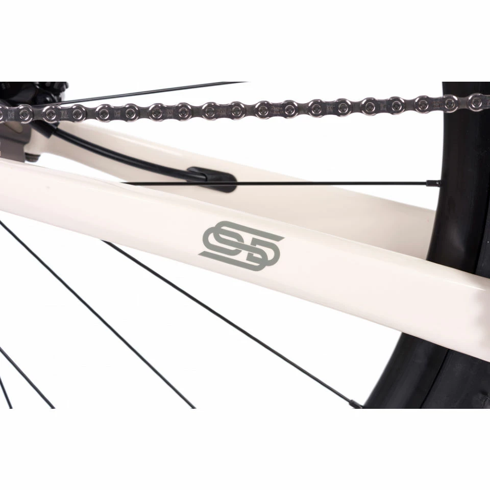 Orro Terra C 105 Di2 RR900 Gravel Bike (2023) 11 Orro Terra C 105 Di2 RR900 Gravel Bike (2023) – Image 11