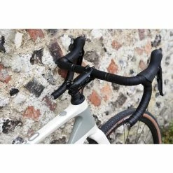 Orro Terra C HYD 7020 RR9 Gravel Bike (2023) -Roue Voyage Soldes Magasin Orro Terra C 105 Hydro RR9 Gravel Bike 2021 Adventure Bikes Chalk 2021 ORRTC2702RR9SDC48 3