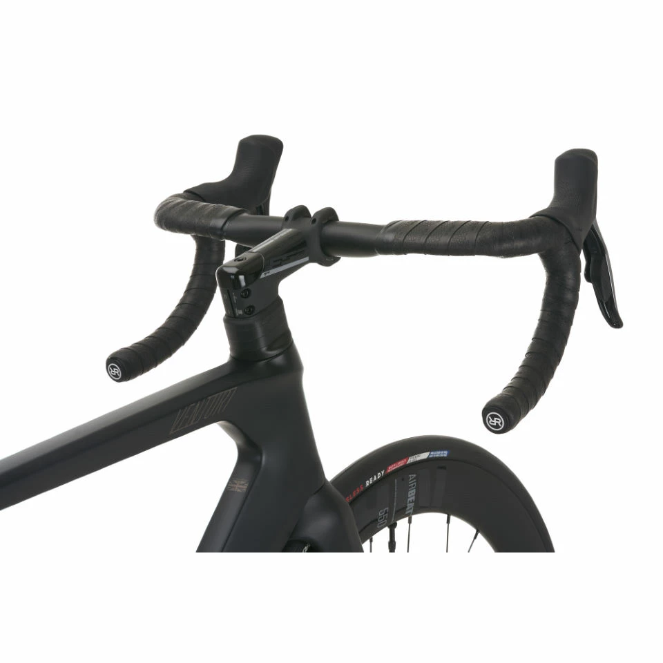 Orro Venturi STC Force ETap TriMax Road Bike (2022) 8 Orro Venturi STC Force ETap TriMax Road Bike (2022) – Image 8