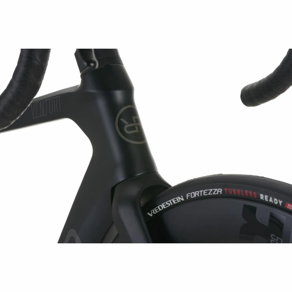 Orro Venturi STC Force ETap TriMax Road Bike (2022) 10 Orro Venturi STC Force ETap TriMax Road Bike (2022) – Image 10