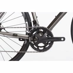 Orro Terra Gravel 105 R900 Flatbar Gravel Bike (2023) 11 Orro Terra Gravel 105 R900 Flatbar Gravel Bike (2023) -Roue Voyage Soldes Magasin Orro20Terra20Gravel2010520R90020Flatbar20Gravel20Bike20202320220copy