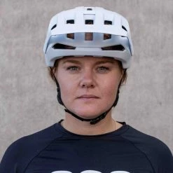 Casque POC Kortal -Roue Voyage Soldes Magasin POC Kortal MTB Cycling Helmet Helmets Hydrogen White Matt AW21 PC105241036XSS1 3