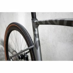 Vélo Ridley Kanzo Fast Rival1 HD (gravel, 2021) -Roue Voyage Soldes Magasin Ridley Kanzo Fast Rival1 HD Gravel Bike 2021 Adventure Bikes Grey 2021 SBIKAFRID020 0