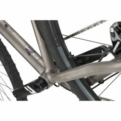 Vélo Rondo RUUT AL 1 (gravel, 2022) -Roue Voyage Soldes Magasin Rondo RUUT AL 1 Gravel Bike 2022 Adventure Bikes Raw Grey 2022 RB 538 4