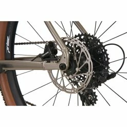 Vélo électrique Vitus E-Substance (gravel, Alliage, Apex, 2022) 41 Vélo électrique Vitus E-Substance (gravel, Alliage, Apex, 2022) -Roue Voyage Soldes Magasin Vitus E Substance Alloy Gravel eBike Apex 2022 Electric Road Bikes Champagne 2022 VEAEABXL 18