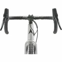 Vitus Energie EVO Apex Cyclocross Bike 27 Vitus Energie EVO Apex Cyclocross Bike -Roue Voyage Soldes Magasin Vitus Energie EVO Apex Cyclocross Bike Cyclocross Bikes Silver 2023 VEEVOAPX23S 10