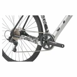 Vitus Energie EVO Apex Cyclocross Bike 23 Vitus Energie EVO Apex Cyclocross Bike -Roue Voyage Soldes Magasin Vitus Energie EVO Apex Cyclocross Bike Cyclocross Bikes Silver 2023 VEEVOAPX23S 6