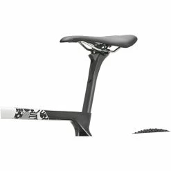 Vitus Energie EVO RIVAL ETap Cyclocross Bike 31 Vitus Energie EVO RIVAL ETap Cyclocross Bike -Roue Voyage Soldes Magasin Vitus Energie EVO RIVAL eTap Cyclocross Bike Cyclocross Bikes White Pearl 2023 14