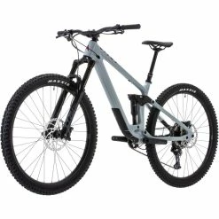 VTT Vitus Escarpe 29 CRS (2022) -Roue Voyage Soldes Magasin Vitus Escarpe 29 CRS Mountain Bike 2022 Oryx Grey 05