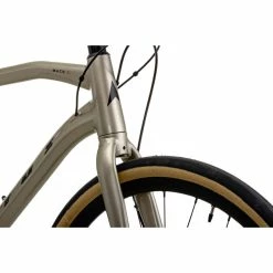 Vélo De Ville Vitus Mach 3 VR (Claris, 2022) -Roue Voyage Soldes Magasin Vitus Mach 3 VR Urban Bike Claris 202208