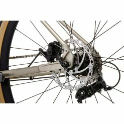 Vélo De Ville Vitus Mach 3 VR (Claris, 2022) -Roue Voyage Soldes Magasin Vitus Mach 3 VR Urban Bike Claris 202214