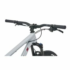 Vitus Nucleus 27 VRS Dropper And Pedals Bundle -Roue Voyage Soldes Magasin Vitus Nucleus 27 VRS Mountain Bike 2022 Oryx Grey 08 1