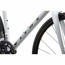 Vélo De Route Femme Vitus Razor W (disque, Claris, 2022) -Roue Voyage Soldes Magasin Vitus Razor W Disc Road Bike Claris 2022 12