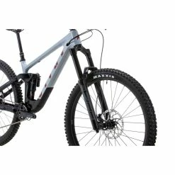 Vitus Sommet 29 CRS Mountain Bike 29 Vitus Sommet 29 CRS Mountain Bike -Roue Voyage Soldes Magasin Vitus Sommet 29 CRS Mountain Bike 2022 Orxy Grey 12