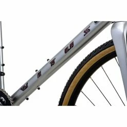 Vélo Vitus Substance 2 (gravel, Microshift, 2022) -Roue Voyage Soldes Magasin Vitus Substance 2 Adventure Road Bike 11
