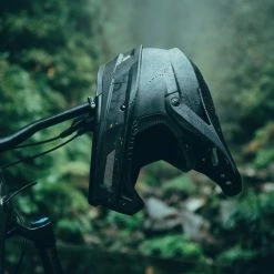 IXS XULT DH FF Helmet -Roue Voyage Soldes Magasin black1