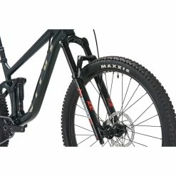 Vitus Mythique 27 VRX Mountain Bike -Roue Voyage Soldes Magasin prod206258 Racing20Green NE 11